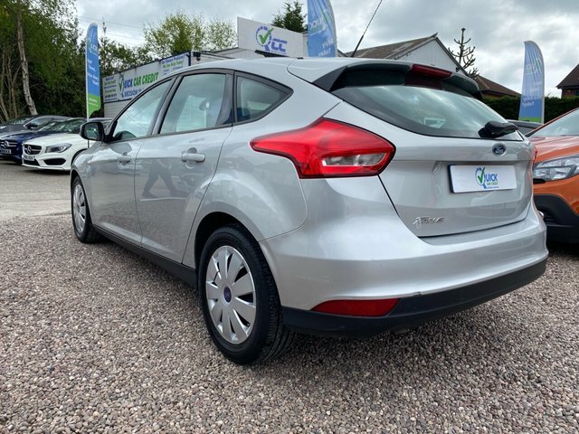 Ford Focus 1.5 Style Tdci 118 Bhp YS66YFY Silver #4
