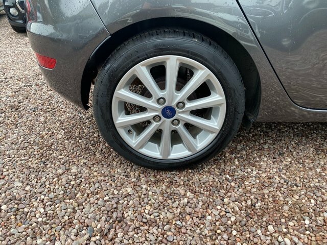Ford Fiesta 1.0 Titanium 99 Bhp MT65DDZ Grey #6