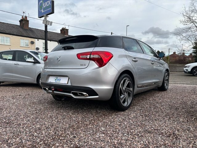 DS DS 5 2.0 Bluehdi Elegance Hatchback E DN16XBS Silver #2