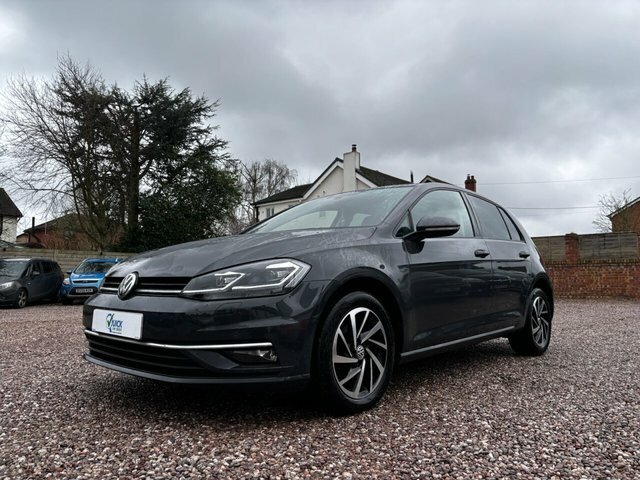 Volkswagen Golf 1.6 Tdi Match Edition Hatchback DF69EYG Grey #5