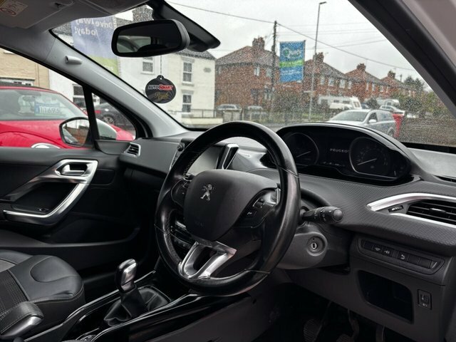 Peugeot 2008 1.6 Bluehdi Allure Suv Euro 6 1 CE66XUP White #6