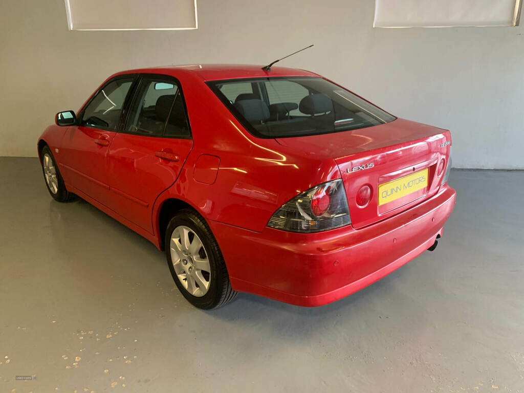 Lexus IS 200 2.0 S KF03DKJ Red #5