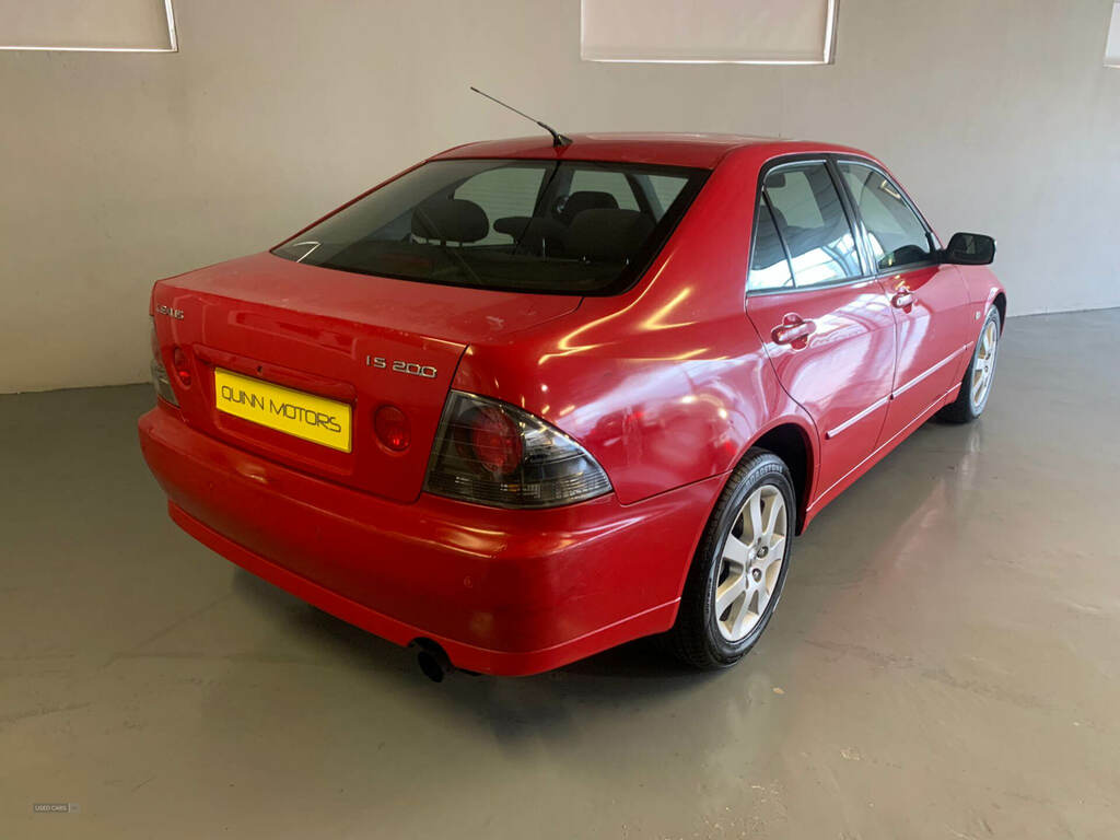 Lexus IS 200 2.0 S KF03DKJ Red #3