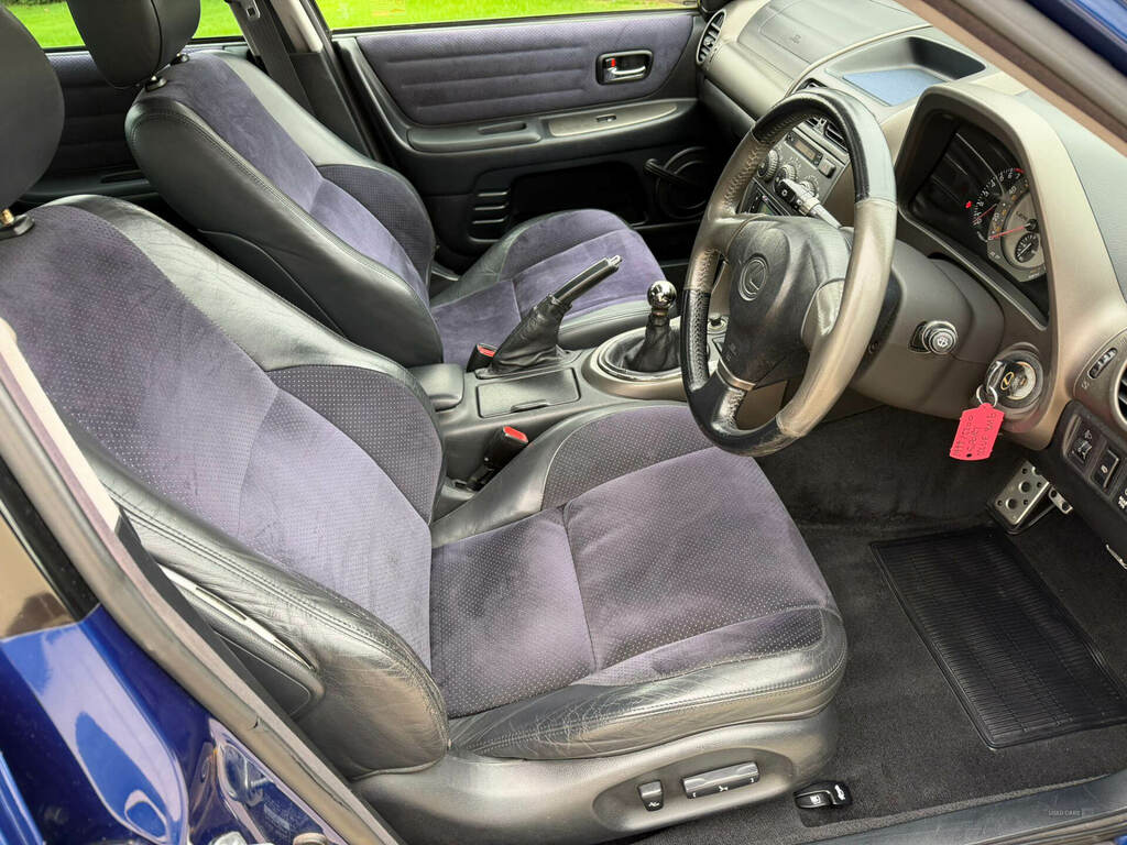 Lexus IS 2.0 Se Silver #18