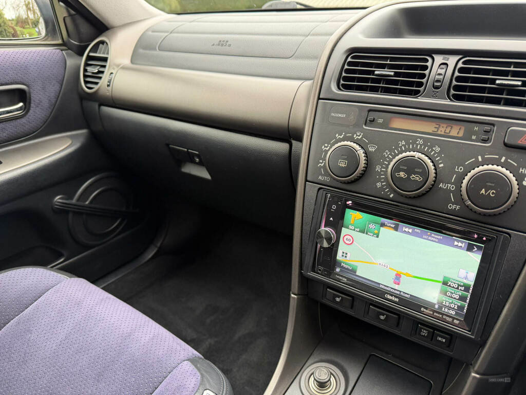 Lexus IS 2.0 Se Silver #31