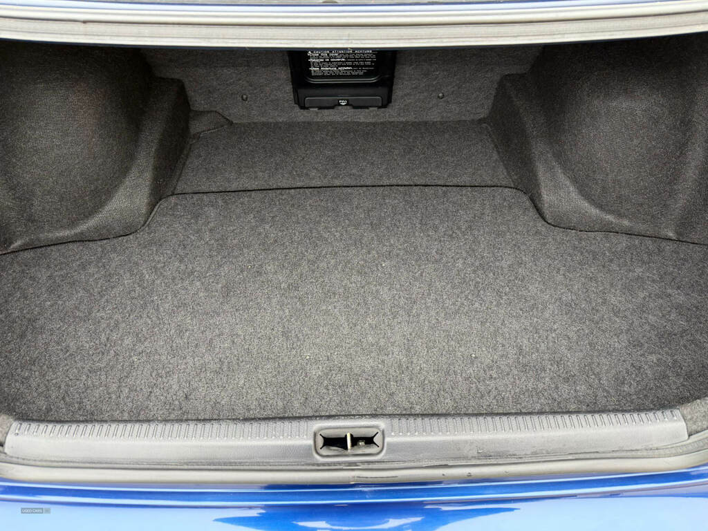 Lexus IS 2.0 Se Silver #32