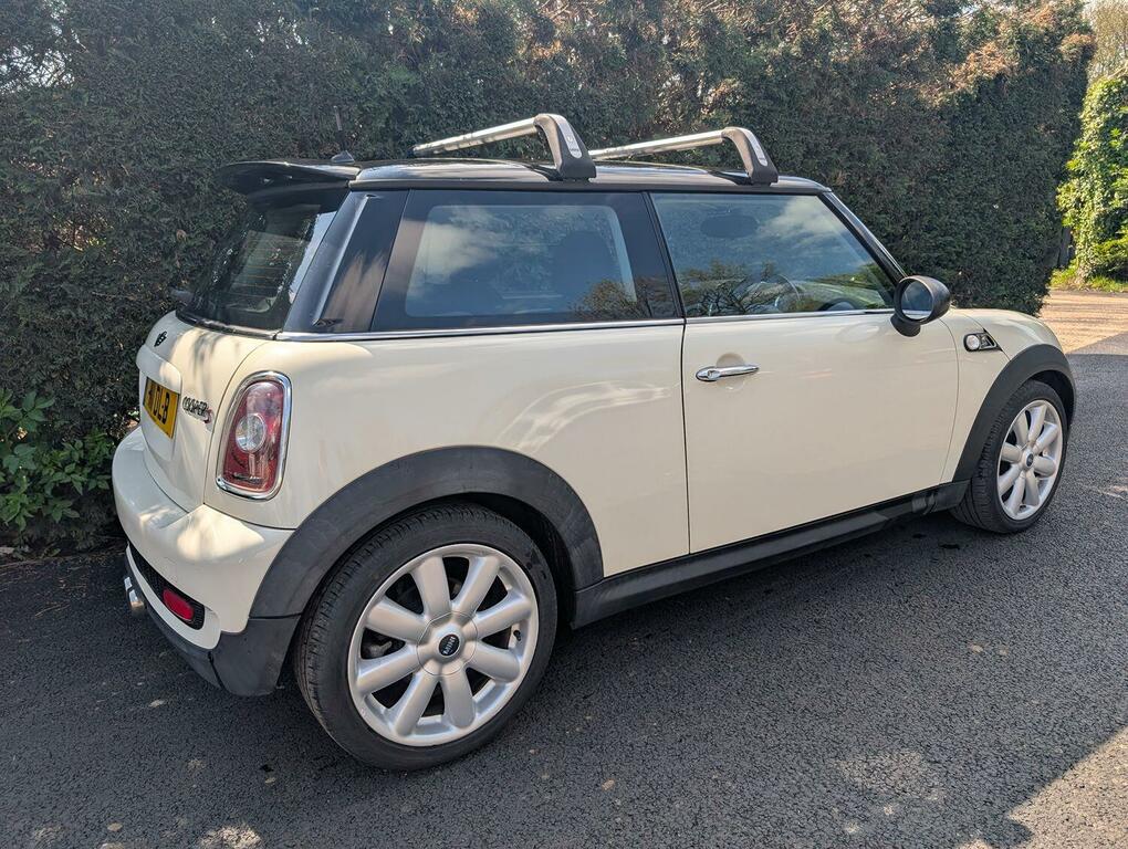 Mini Hatch Hatchback 1.6 Cooper S Hatch 2007 White #6