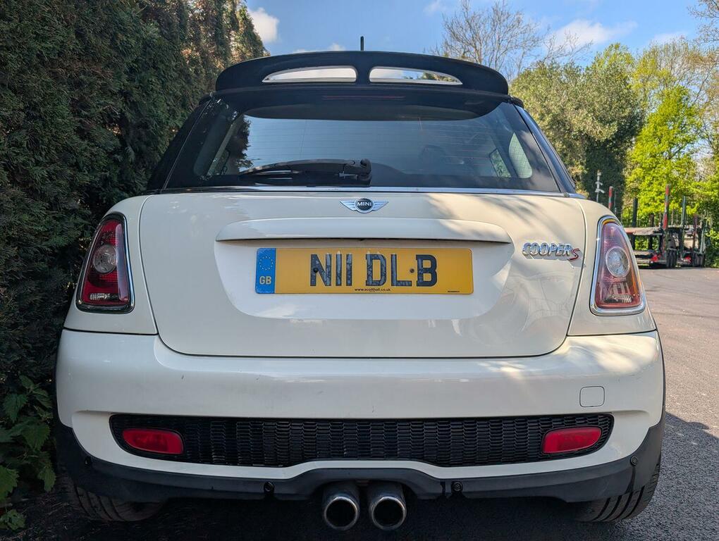 Mini Hatch Hatchback 1.6 Cooper S Hatch 2007 White #4