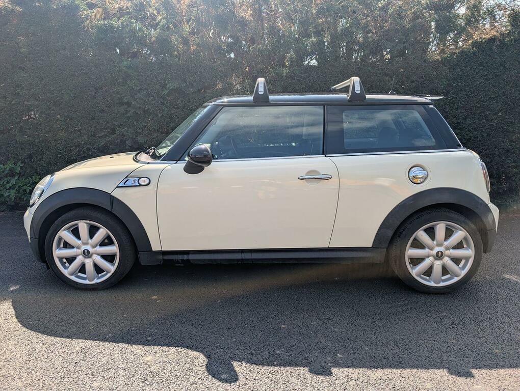 Mini Hatch Hatchback 1.6 Cooper S Hatch 2007 White #2