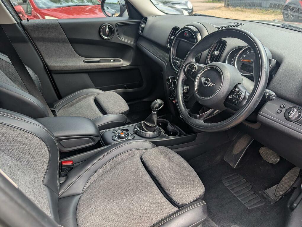 Mini Countryman Suv 1.5 Cooper Countryman 2017 GY17EFH Silver #3
