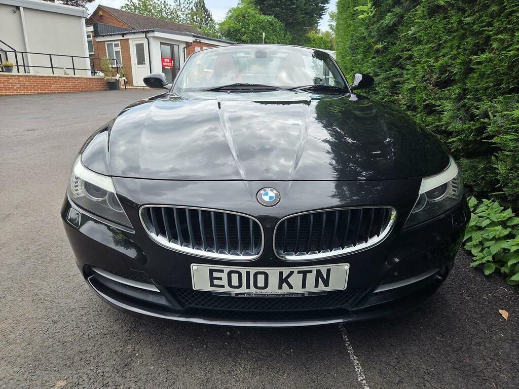 BMW Z4 Convertible 3.0 Z4 Sdrive30i Roadster 2010 Black #3