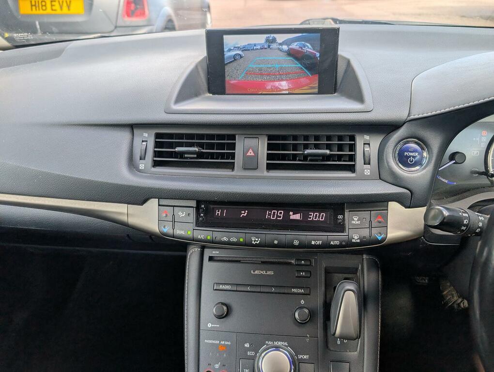 Lexus CT Hatchback 1.8 200H 2019 YK69XPM Red #5