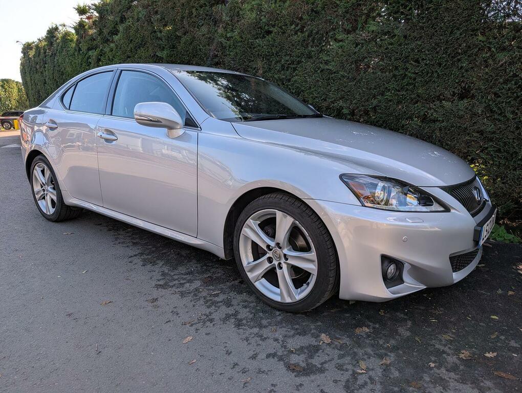 Lexus IS Saloon 2.5 250 V6 Advance 2012 Silver