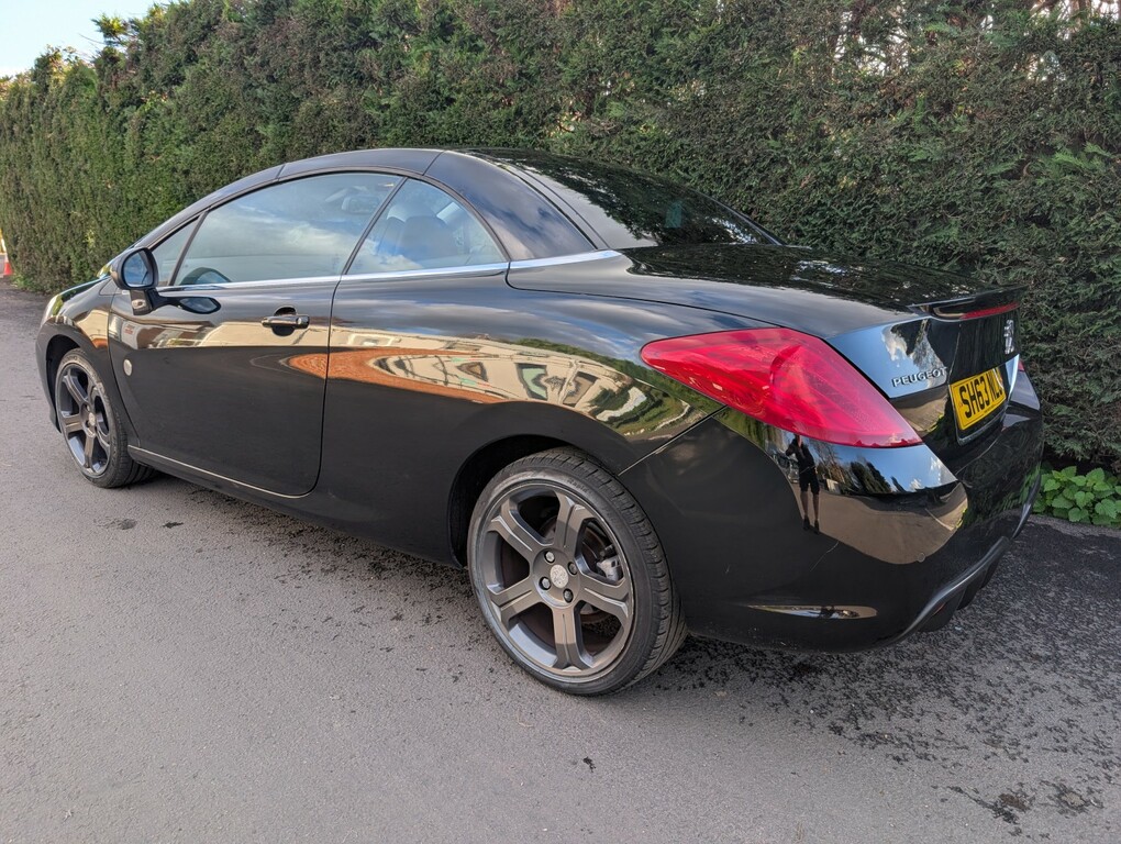 Peugeot 308 Convertible 1.6 Thp Roland Garros 2013 Black #2