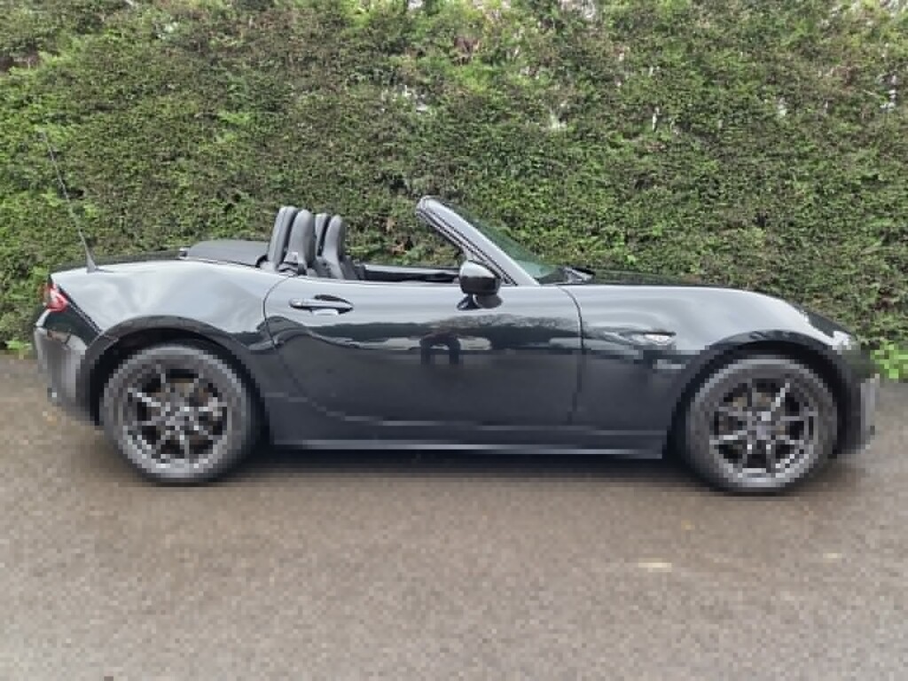 Mazda MX-5 Convertible 1.5 Skyactiv-g Sport Nav 2016 Black