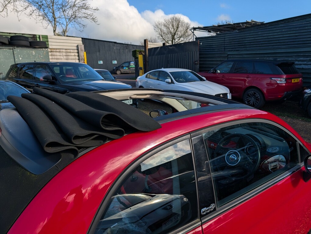 Fiat 500C Convertible 1.2 500C 1.2 Lounge 2012 HV12UMW Red #2