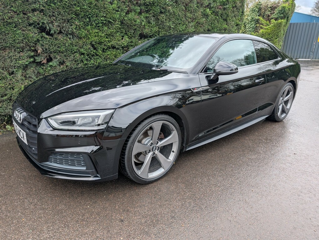 Audi A5 Coupe 2.0 Tfsi 35 Black Edition 2019 LL19WCV Black #2