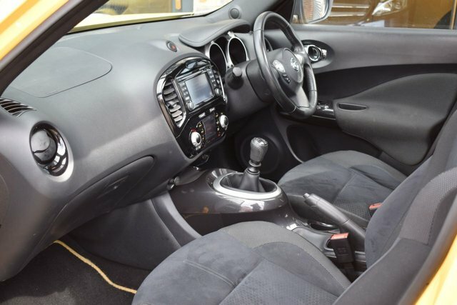 Nissan Juke 2016 1.5 Dci N-connecta Suv Euro NV66HXD Yellow #3