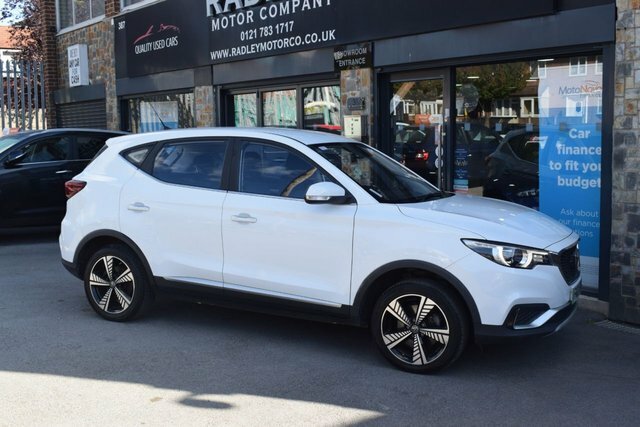 MG ZS 2021 44.5Kwh Excite Suv 143 Ps FM21EGX White #4