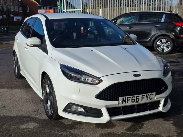 Ford Focus 2016 2.0 Tdci St-3 Hatchback Eur MF66FYC White #6