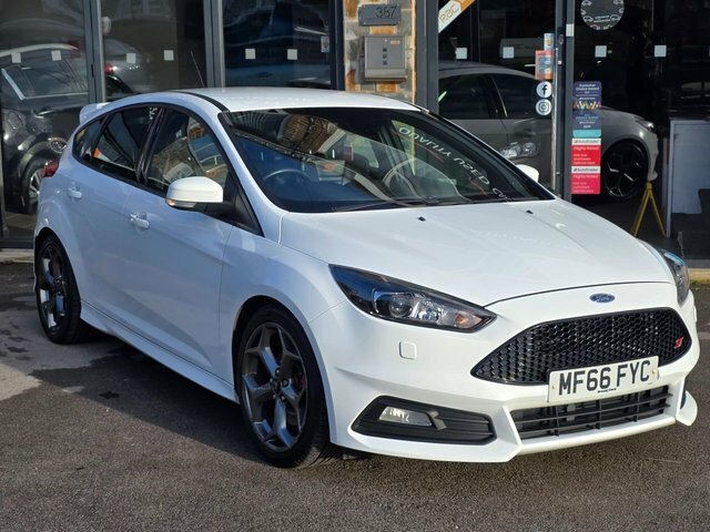 Ford Focus 2016 2.0 Tdci St-3 Hatchback Eur MF66FYC White #5