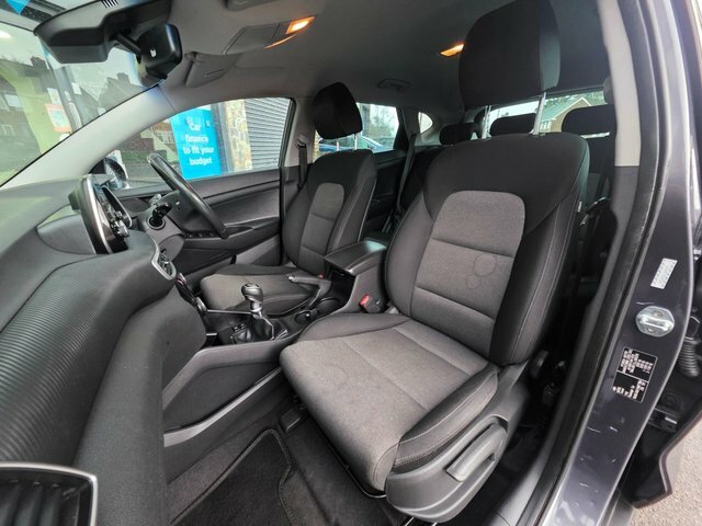 Hyundai Tucson 2019 1.6 Gdi Se Nav Suv Euro 6 EN19ZBU Grey #3