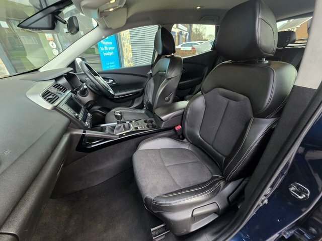 Renault Kadjar 2016 1.5 Dci Dynamique S Nav Suv WM16GYE Blue #3