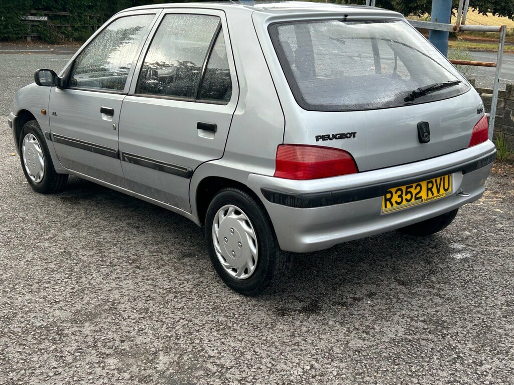 Peugeot 106 XL 5-Door Silver #3