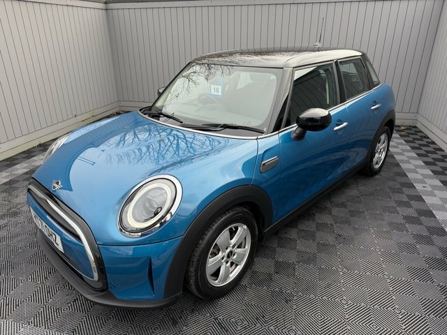 Mini Hatch 2022 1.5 Cooper Classic Hatchback Manua HT71OHZ Blue #2