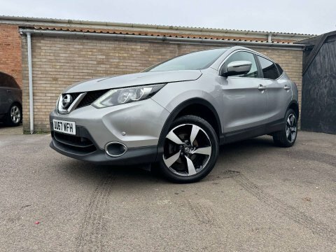 Nissan Qashqai 1.5 Qashqai N-connecta Silver