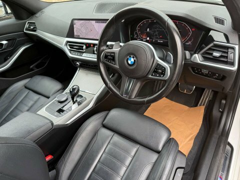 BMW 3 Series 2.0 320I M DA70OXZ White #5