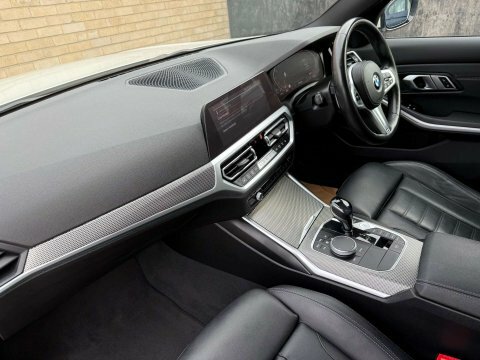 BMW 3 Series 2.0 320I M DA70OXZ White #2