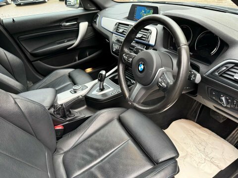 BMW 1 Series 1.5 118I M YNZ5771 Grey #4