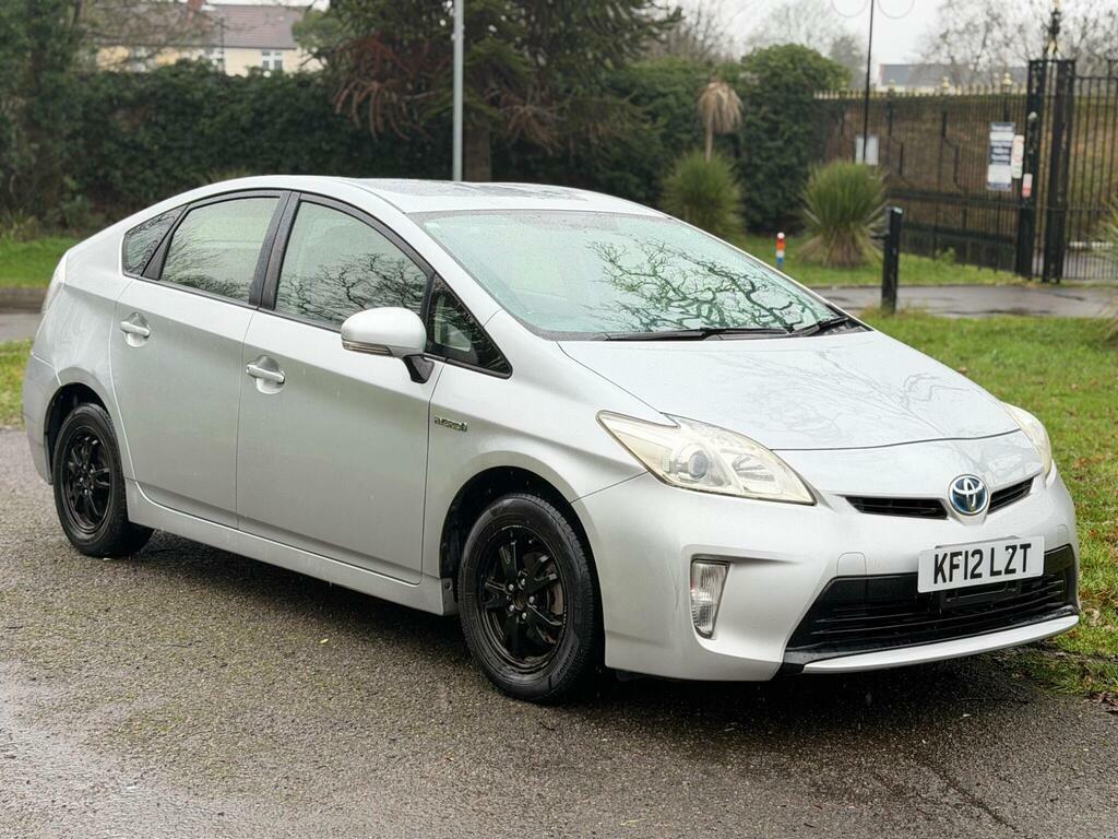 Toyota Prius 1.5 Cvt Silver