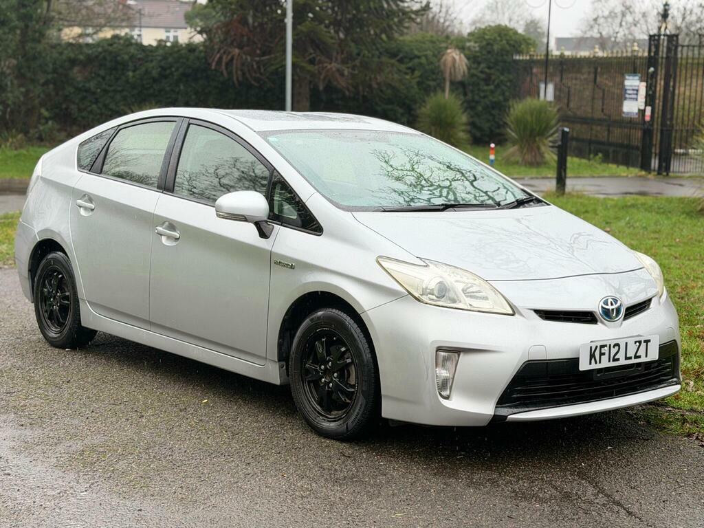 Toyota Prius 1.5 Cvt KF12LZT Silver #2