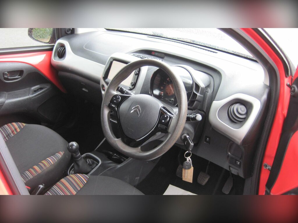 Citroen C1 1.0 Vti Feel Euro 5 Euro 5 YP64AJV Orange #2