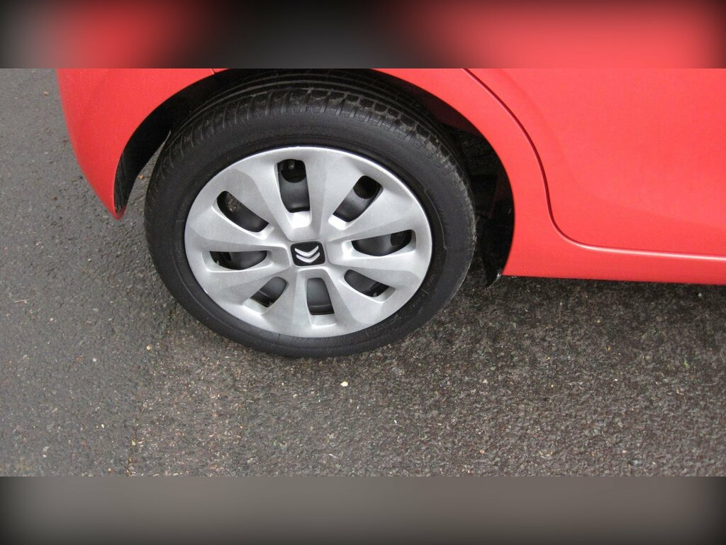 Citroen C1 1.0 Vti Feel Euro 5 Euro 5 YP64AJV Orange #3