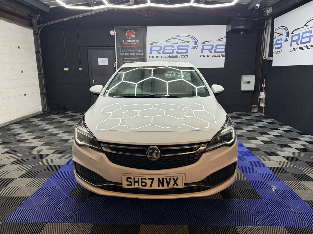 Vauxhall Astra 1.6 Cdti Ecotec Blueinjection Sri VX Line Nav 201 SH67NVX White #4