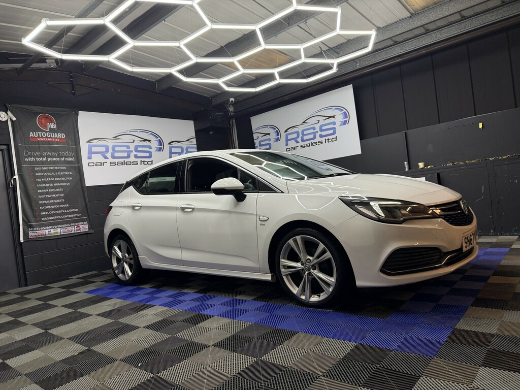 Vauxhall Astra 1.6 Cdti Ecotec Blueinjection Sri VX Line Nav 201 SH67NVX White #3