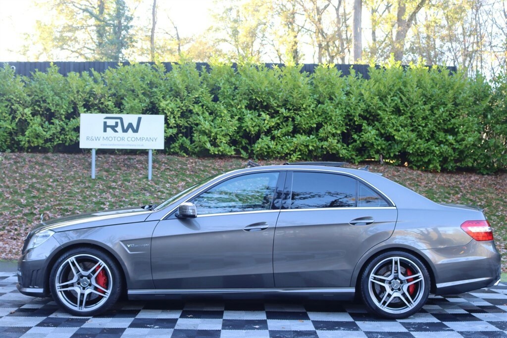 Mercedes-Benz E Class 5.5 V8 Biturbo Amg Saloon Spds Mct Euro Grey