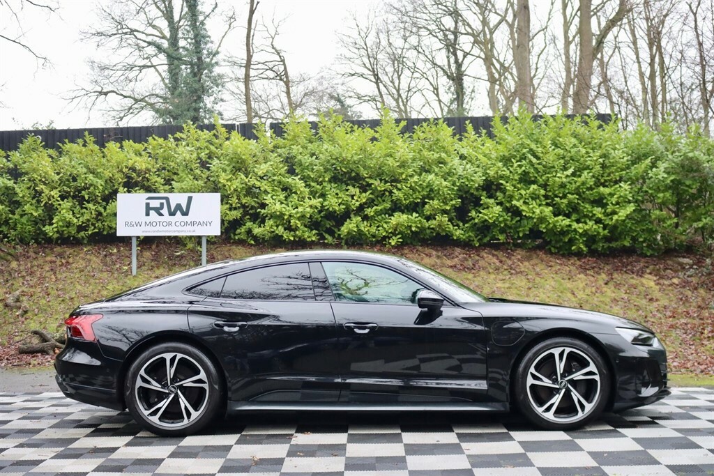 Audi E Tron GT 93.4Kwh Quattro DC21ABO Black #2