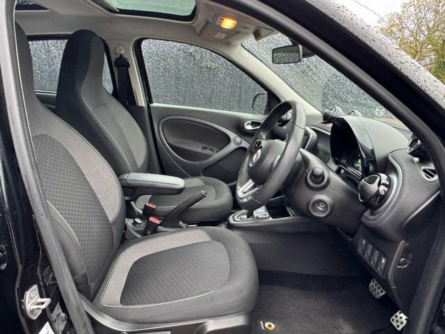 Smart Forfour 2020 17.6Kwh Pulse Premium Hatchback Black #3