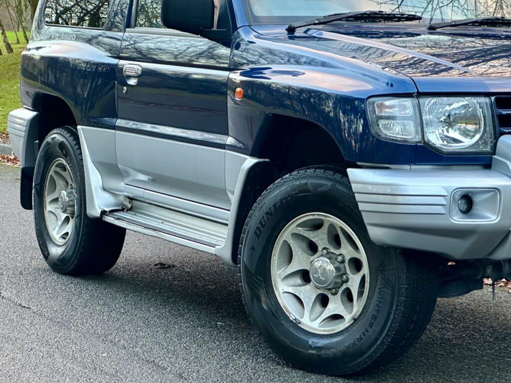 Mitsubishi Shogun 4X4 Suv 1991 - 2000 1997P Blue #2