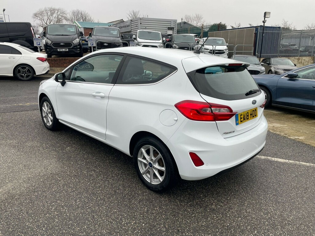 Ford Fiesta Fiesta Hatchback 1.0 Ecoboost Zetec EA18HDD White #4