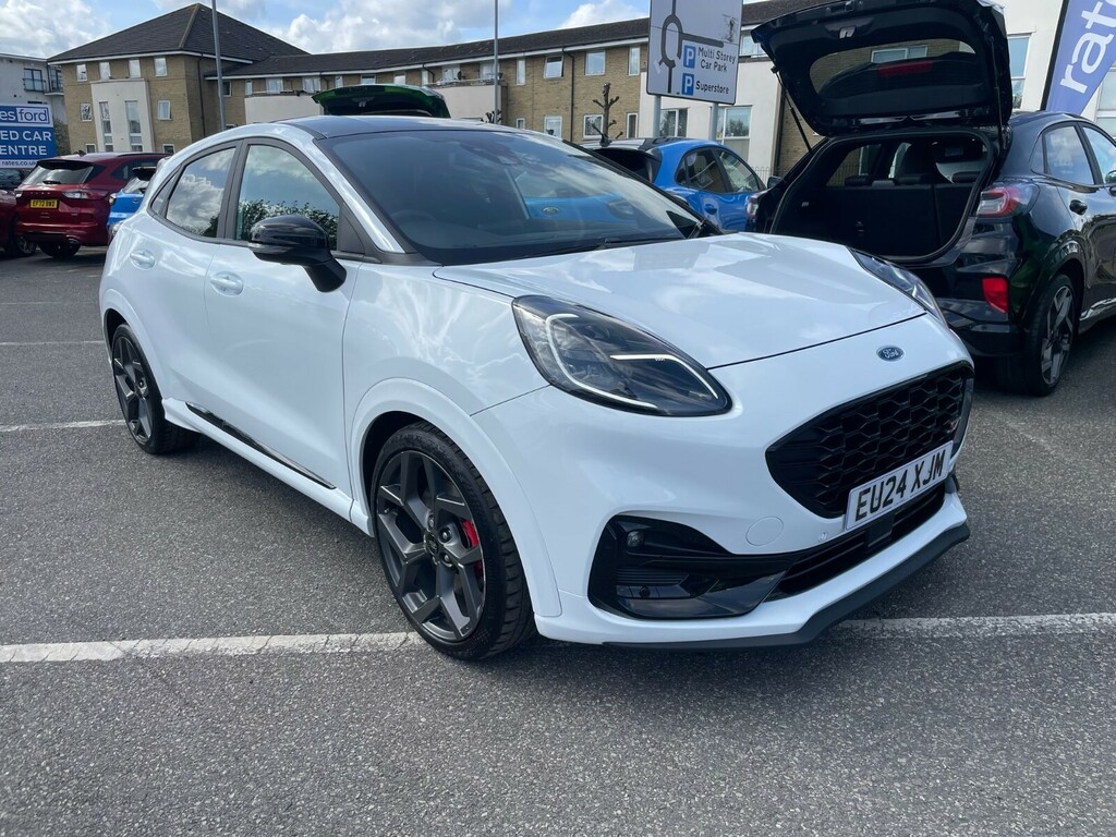 Ford Puma Puma Hatchback 1.0 Ecoboost Hybrid Mhev St Dct EU24XJM White