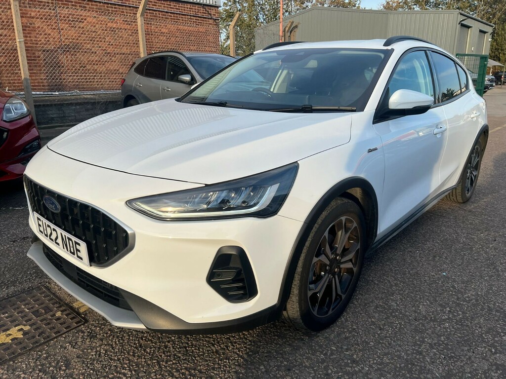 Ford Focus Focus 1.0 Active Vignale Hatc EU22NDE White #3