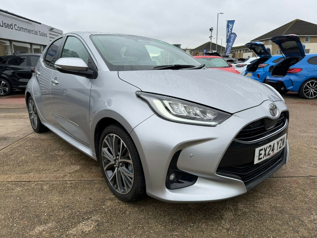 Toyota Yaris Yaris 1.5 Excel Cvt Hatchback Silver