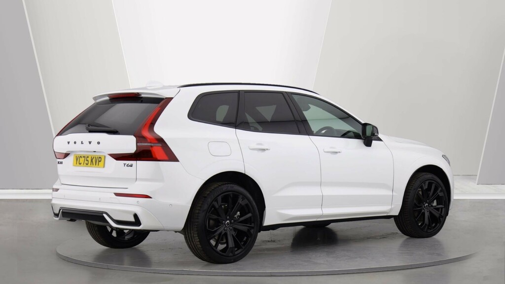 Volvo XC60 T6 Awd Phev Plus Black Edition Harmankardon Soun YC75KVP White #2