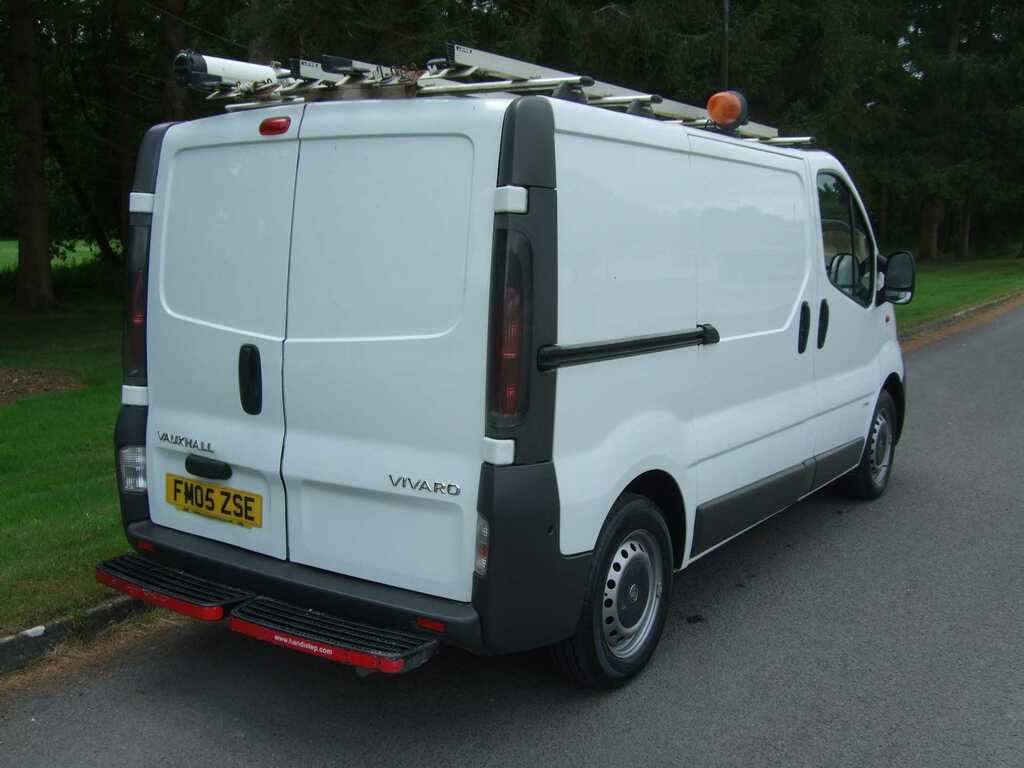 Vauxhall Vivaro Di 2900 Swb White #6