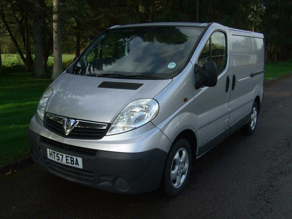 Vauxhall Vivaro 2700Cdti Swb Shr Silver